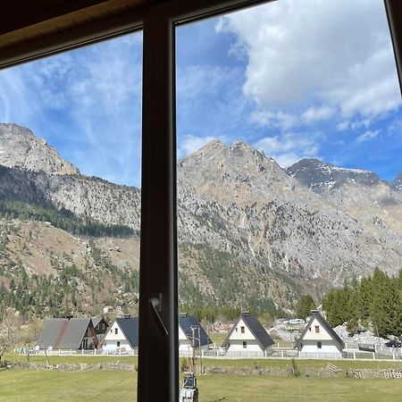 Hotel Bujtina Izet Selimaj Valbone Exteriér fotografie